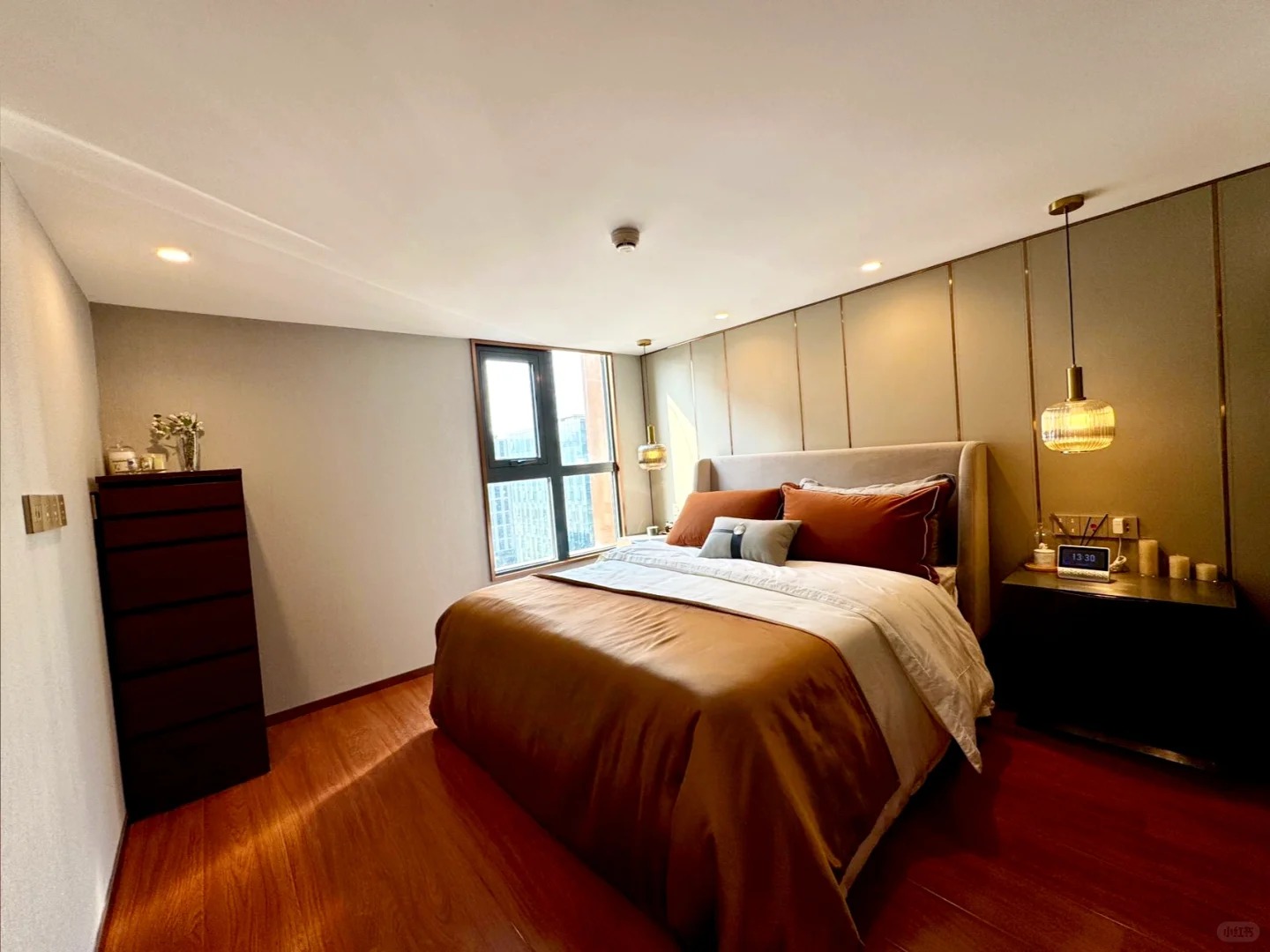 瀛海100㎡现代轻奢整装实景 配图 2