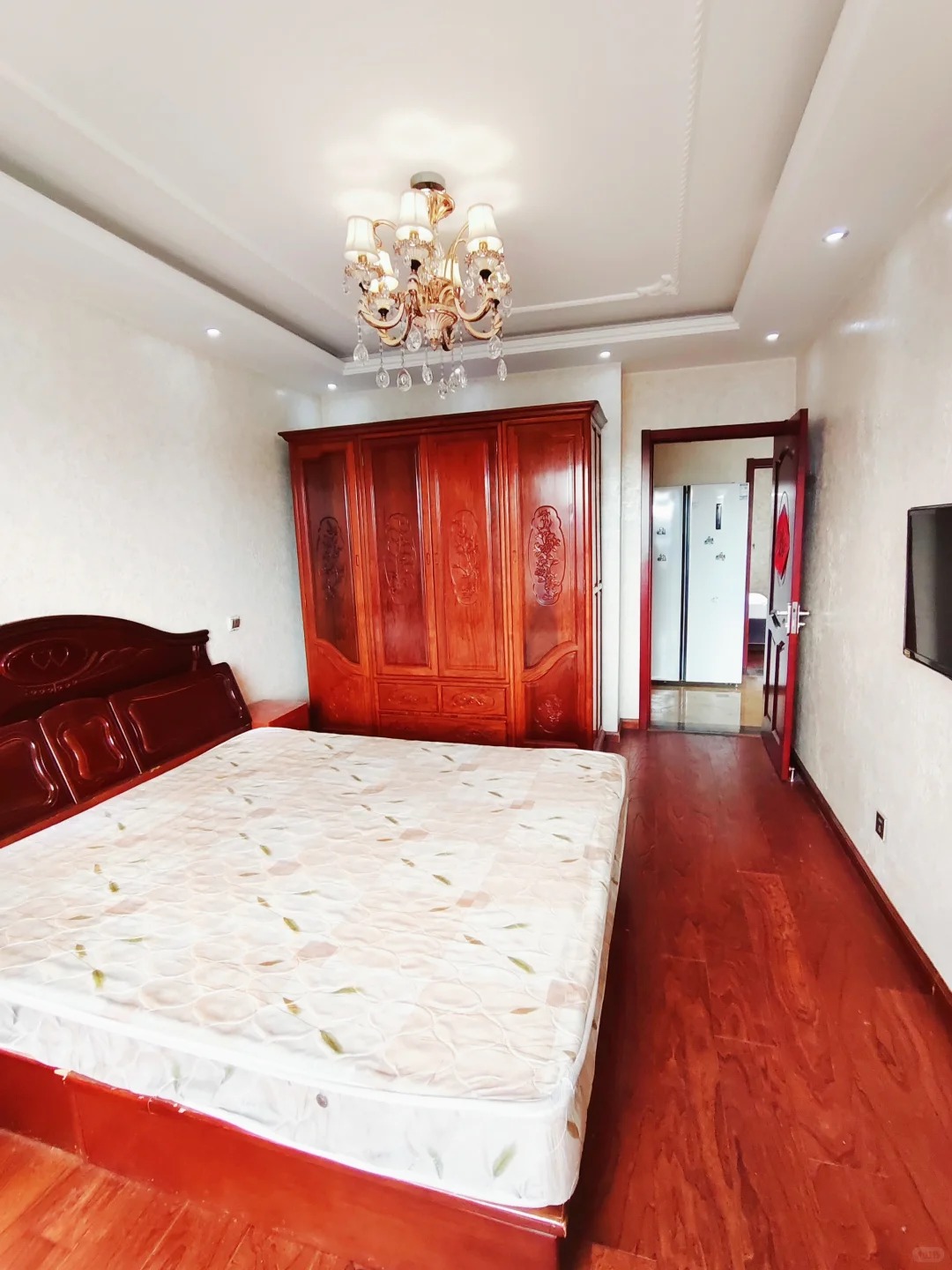 清源马赛公馆两居：高质感现代整装方案 配图 4