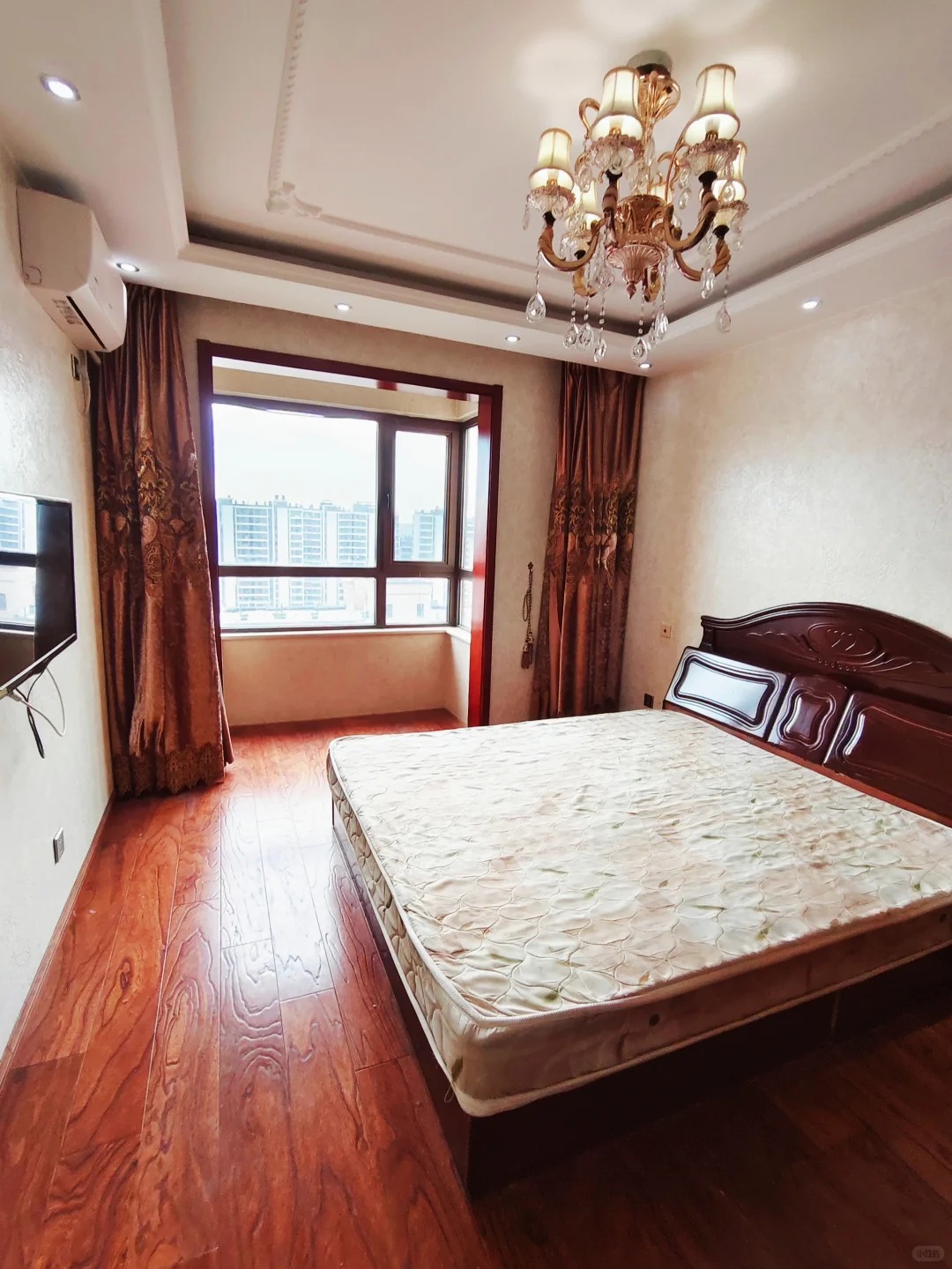 清源马赛公馆两居：高质感现代整装方案 配图 5