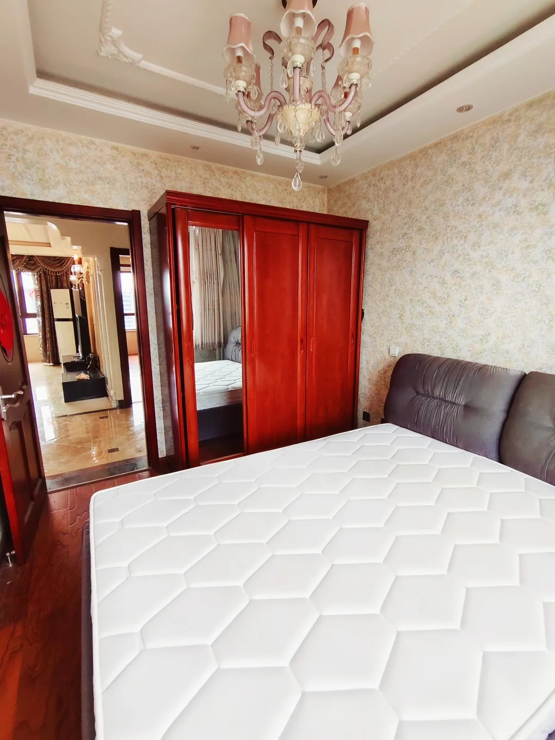 清源马赛公馆两居：高质感现代整装方案 配图 3